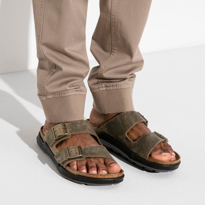 Arizona Rugged Men Oiled Leather - Faded Khaki Birkenstock