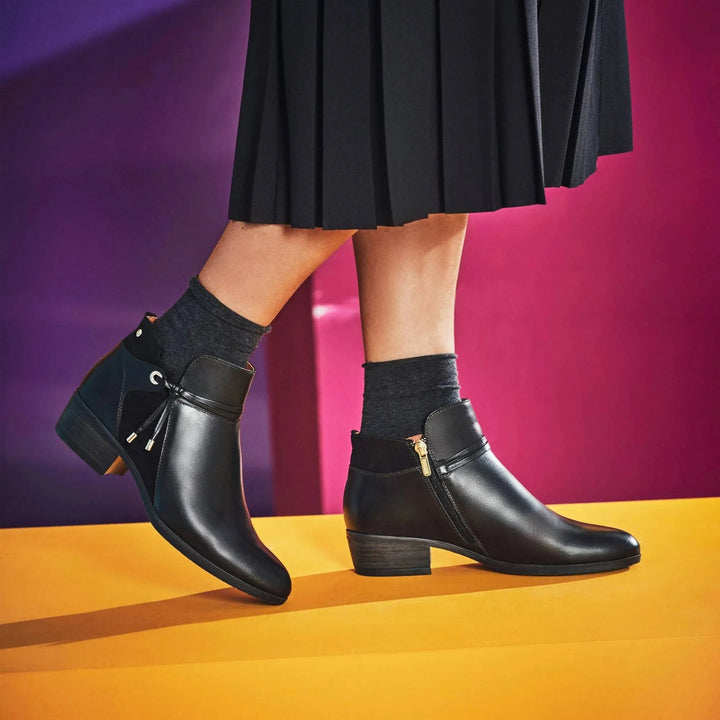 Daroca Ankle Boots - Black Leather PIKOLINOS