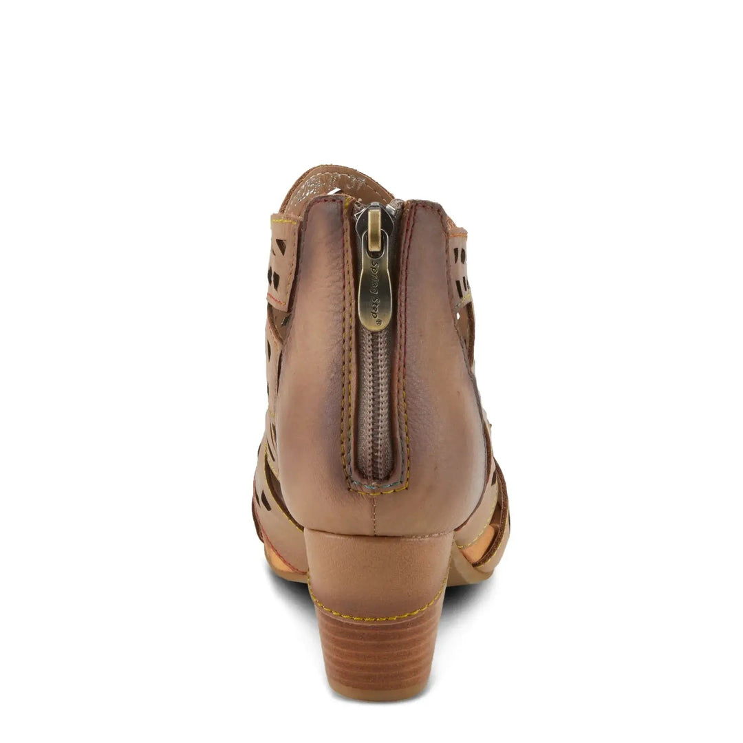 L'ARTISTE ICON SANDALS - TAN LEATHER Spring Step