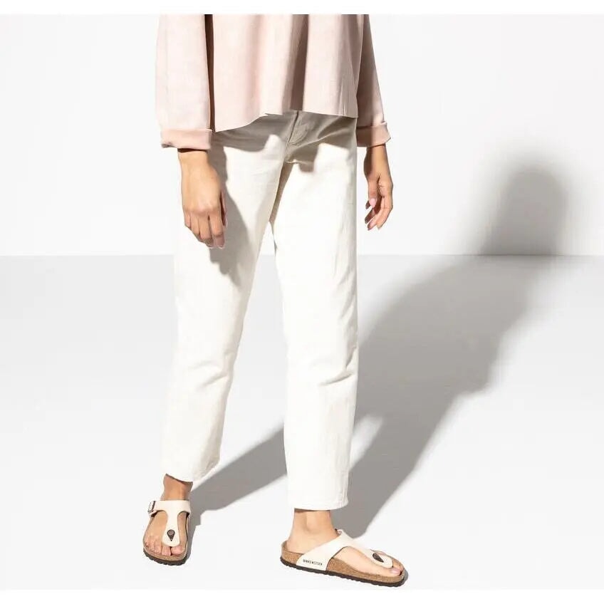 Narrow Gizeh - Graceful White Pearl Birkenstock