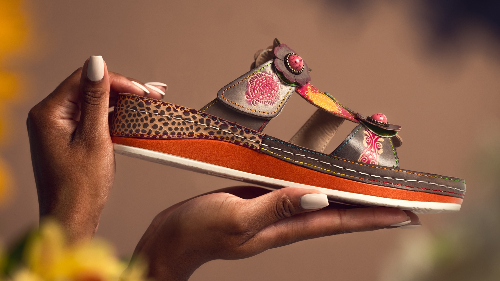 L'Artiste Shoes in Mount Dora | Becker's Best Shoes